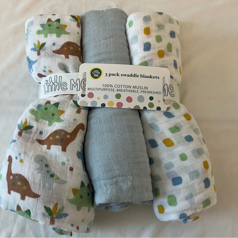 Gerber Flannel Baby Blankets, little me blanket set & pack 3 muslin blankets - Picture 3 of 3